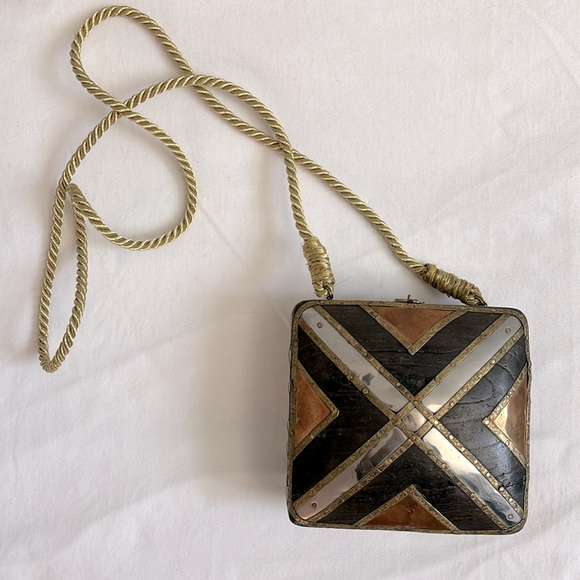 Square wood and metal crossbody bag with hinges and clasp